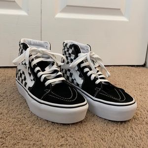 NWOT Vans platform high tops